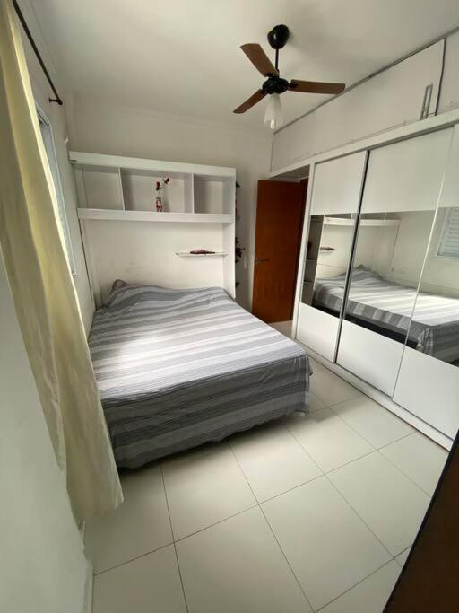 Apartamento 2 Dormitorios E Sacada Gourmet Frente Ao Mar Прая-Гранді Екстер'єр фото